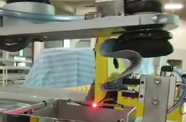 苏州多盈在线(中国)有限公司官网-六轴机器人自动更换打磨片